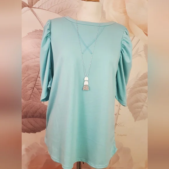 Bibi Boutique Puff Sleeve Top NWOT blue casual shirt elbow length sleeve medium - Picture 2 of 6